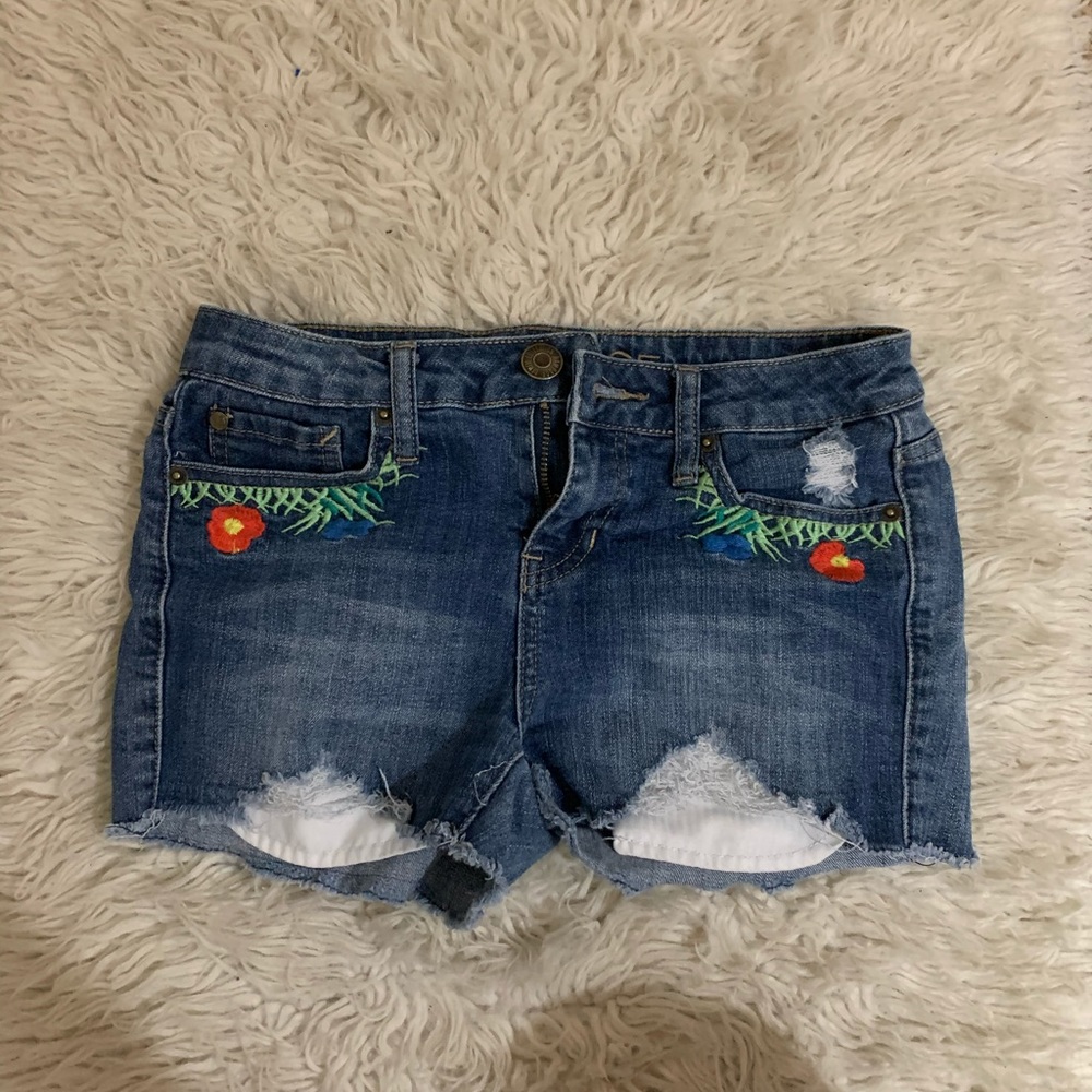 Flower shorts
